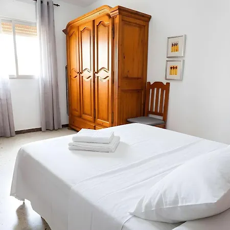 Apartment Cerca De La Playa Con Aire Acondicionado En Conil Solo Parejas O Familia